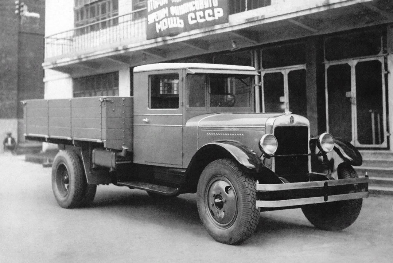Грузовик АМО-3 Московского автозавода ЗИС. 1931 год 