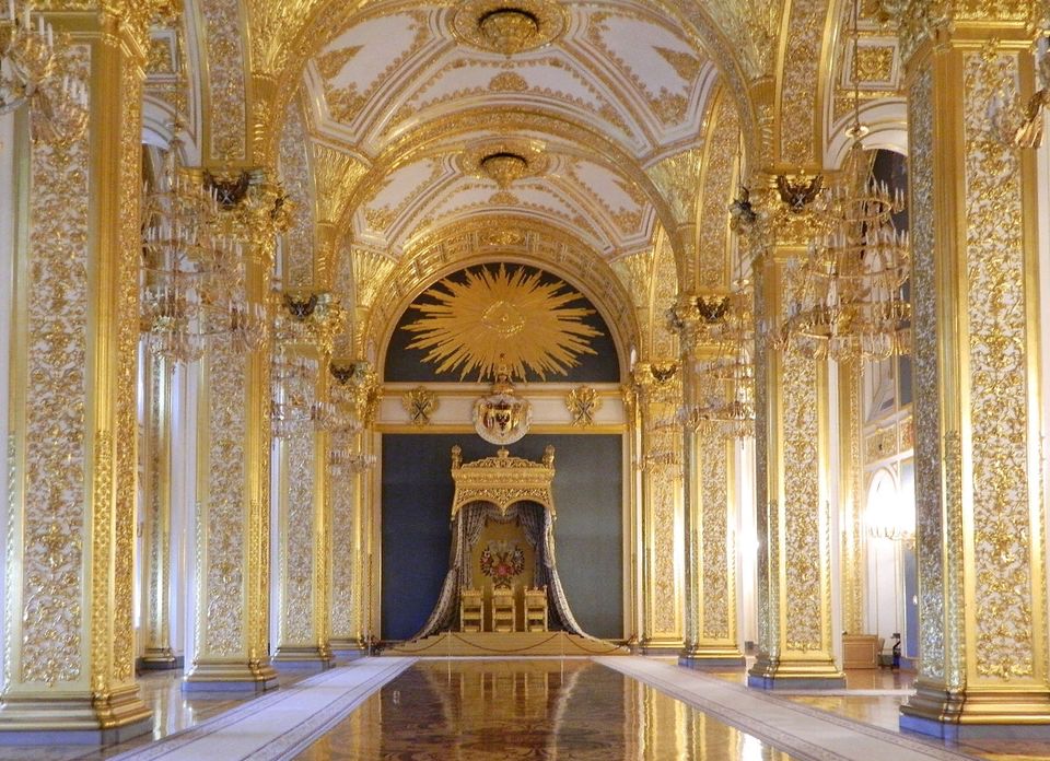 Андреевский зал — один из парадных (тронный) залов Большого Кремлевского дворца в Московском Кремле